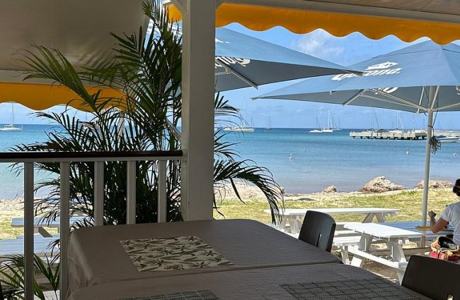 CHEZ MIMONE