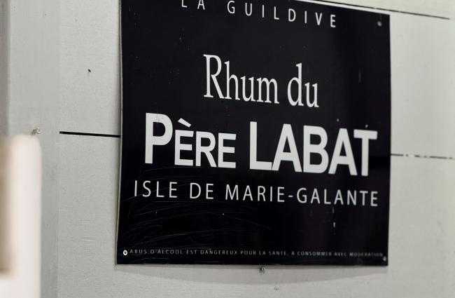 DISTILLERIE PÈRE LABAT