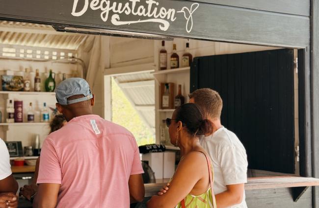 DISTILLERIE PÈRE LABAT