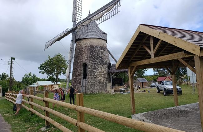 BELLE ÎLE EN SUCRE - MOULIN DE BEZARD